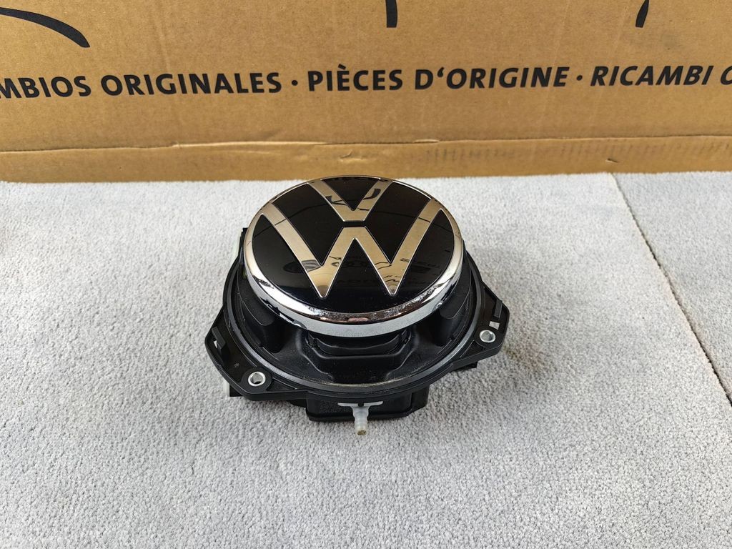 Volkswagen Polo VI 2022 Rear view reversing camera 2GA827469R NOV3663