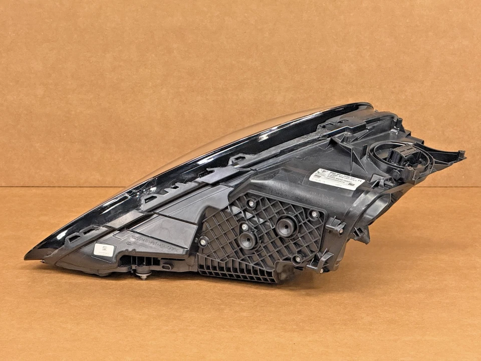 ✨MINT! 2017-2025 PORSCHE CAYMAN 718 / BOXSTER FULL LED RIGHT BARE HEADLIGHT OEM - Image 4 of 4