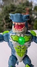 Beast Lab Shark Beast Action Figure Creator Experiment with Lights and Sounds