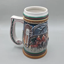 BUDWEISER HOLIDAY STEIN 1997 "Home for the Holidays" CS313 Vintage NOS Orig Box