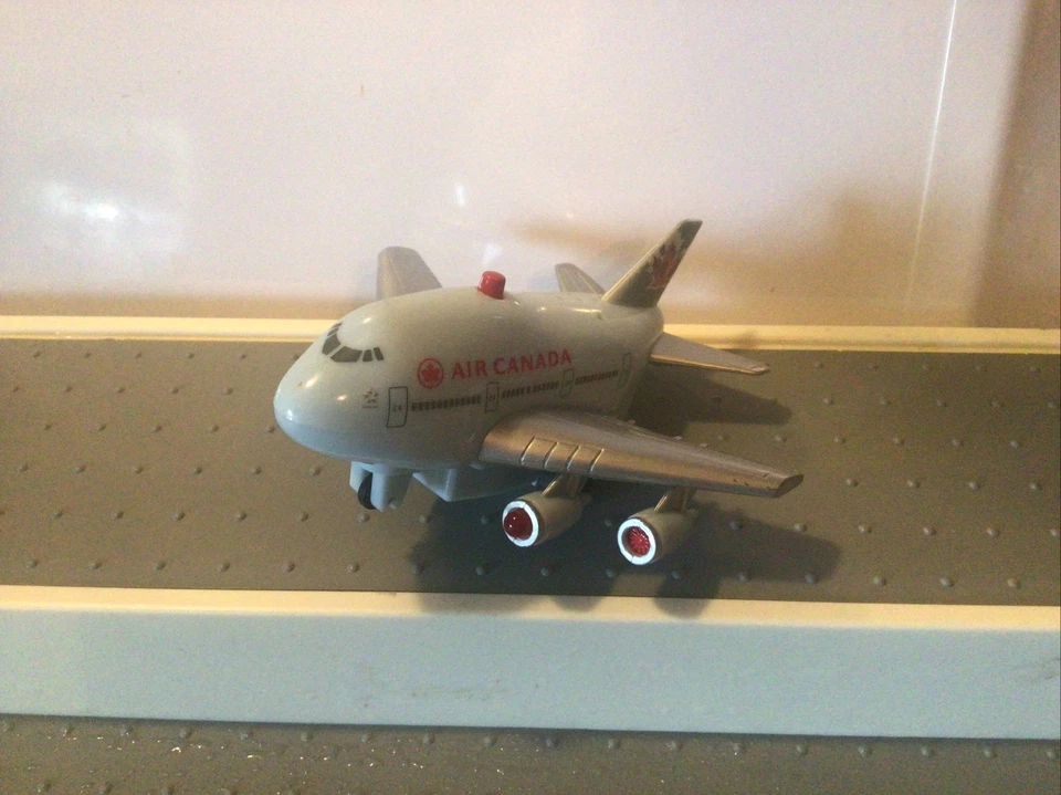 Toy Air Plane Figures, Lot Of 2 - Image 3 of 4
