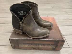 circle g ankle boots