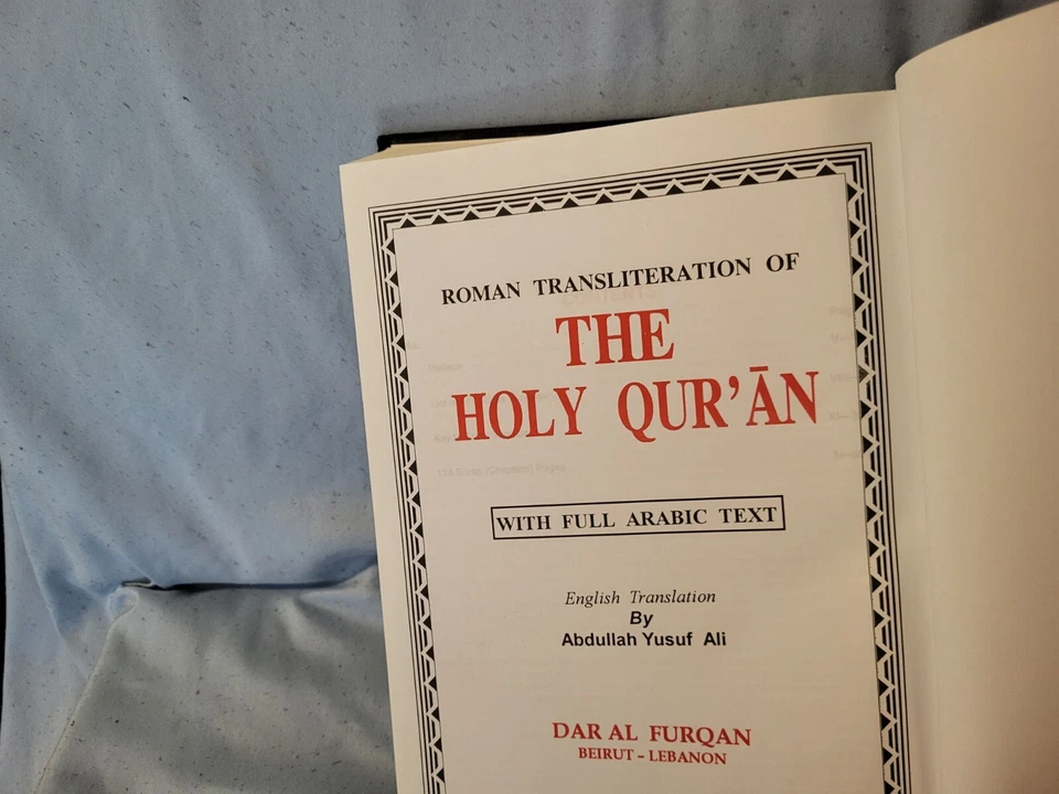 Roman Transliteration of the Holy Qur'an with Full Arabic Text, English... Foto 4 de 4
