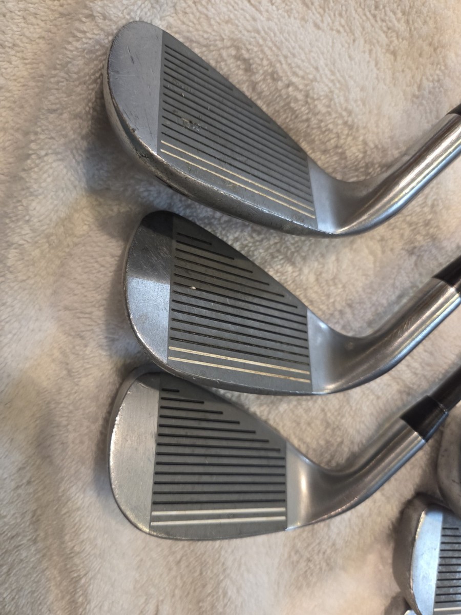 8) Spalding TOUR IMPACT TITANIUM Oversize Irons Graphite RH D,5W