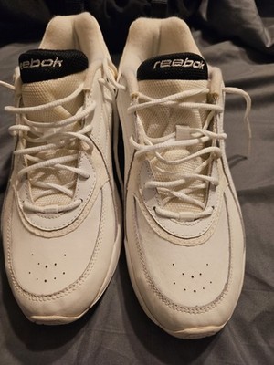 Women's Reebok Core Trainer White & Black Shoes NIB Sizes 9  Cross