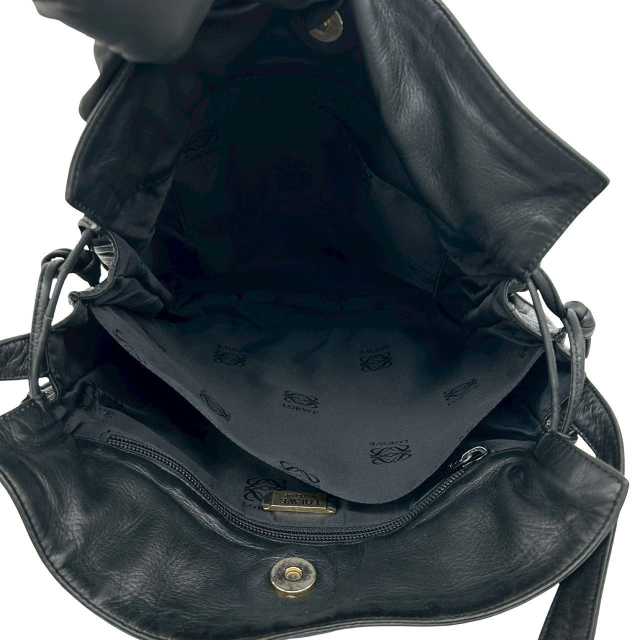 excellent condition rare item LOEWE vintage Anagram logo nappa leather genuin image 9