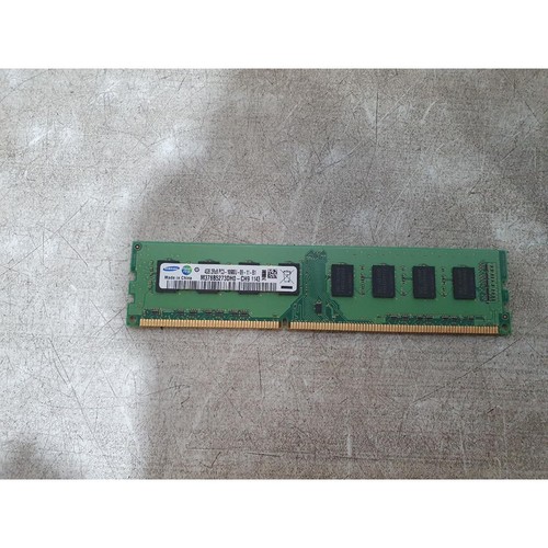 Samsung M378B5273DH0-CH9 Desktop Modul DDR3 RAM 1333MHz 4GB PC3-10600U 240-Pins