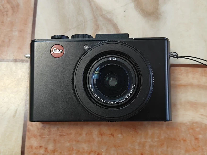 Leica D-LUX 3-9.9x Digital Cameras for Sale | Shop New & Used