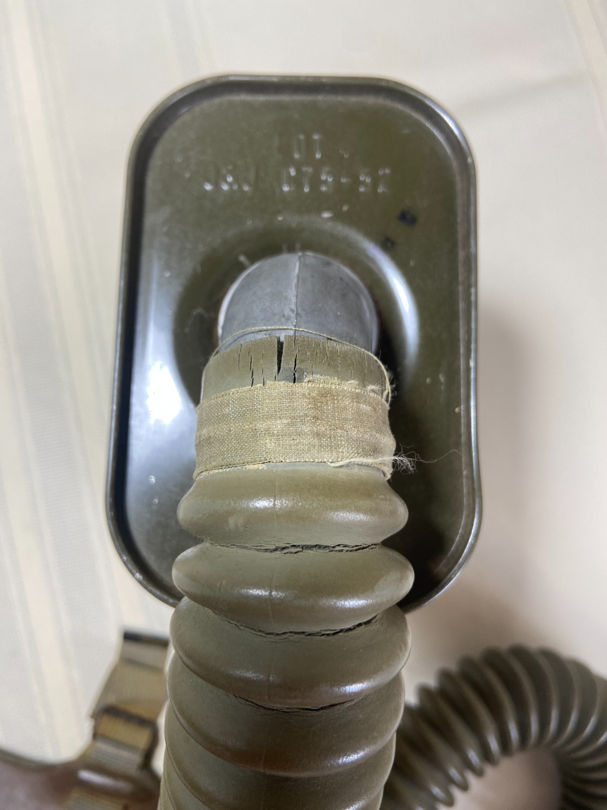 WW2 WWII US Army Gas Mask w/ Bag - 1941 - ORIGINAL