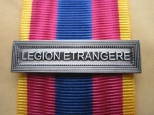 Agrafe  LÉGION  ÉTRANGÉRE   pour la Médaille Défense Nationale