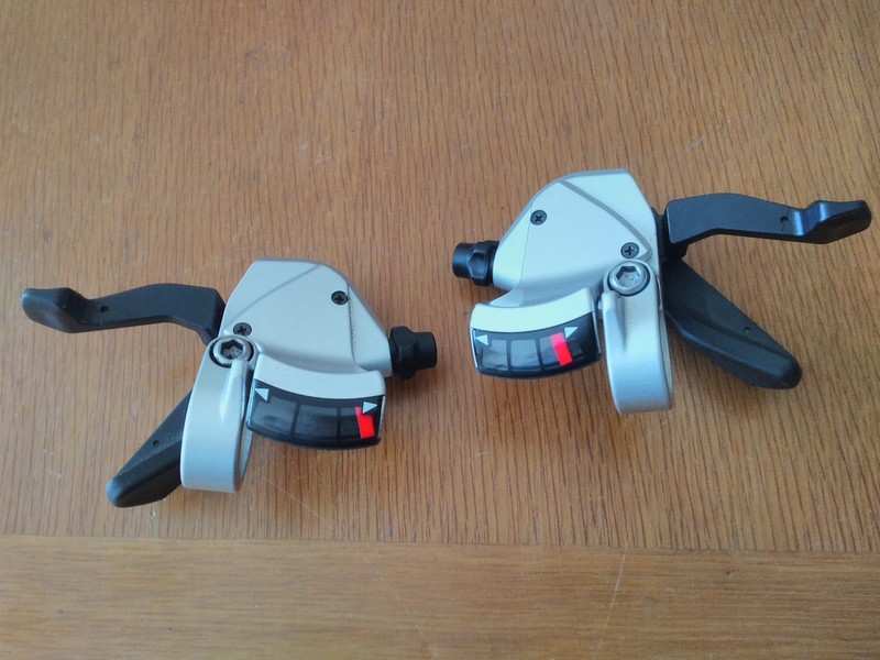 Shimano Tiagra R440 Shifters 3x8 24 Speed Front Rear Pair
