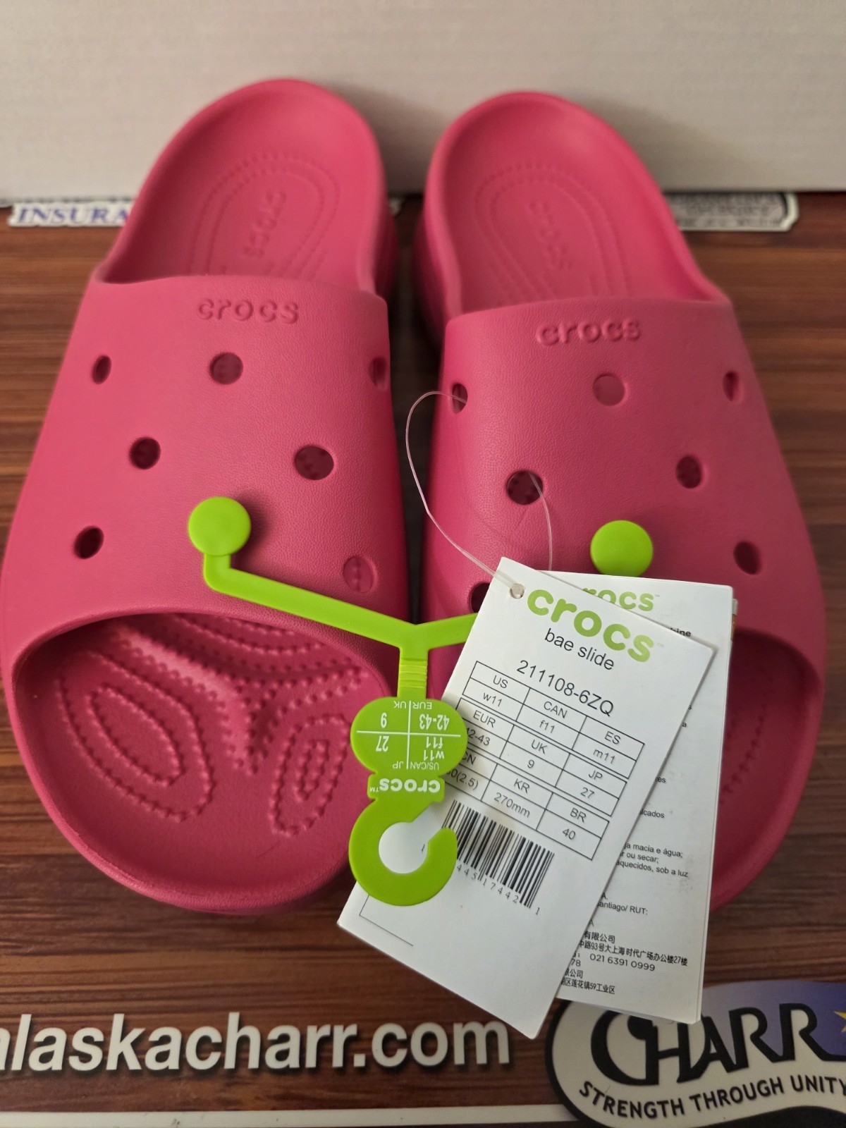 New With Tags Crocs Bae Slide Dragon Fruit Pink Women's Size 11 Comfortable