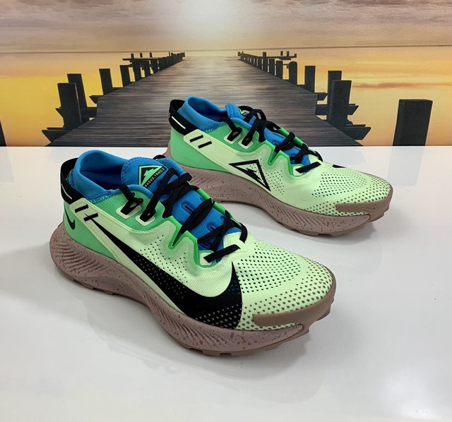 nike trail running socks