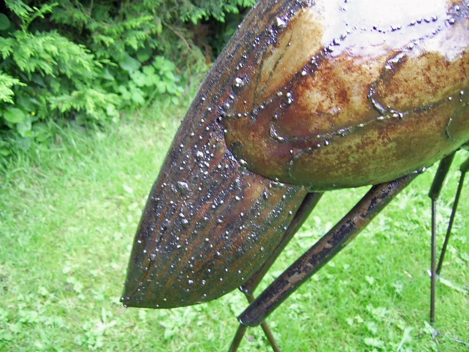 Adorno de jardín - Arte de escultura de metal garza - Pájaro de metal reciclado hecho a mano Foto 3 de 4