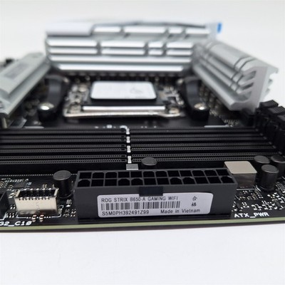 ASUS ROG Strix B650-A Gaming WiFi 6E AM5 (LGA1718) Ryzen 7000