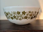 PYREX Vintage Spring Blossom (Crazy Daisy) Mixing Bowl 4qt Style 404 - RARE!