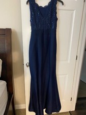 NWT Women's formal trumpet style gown