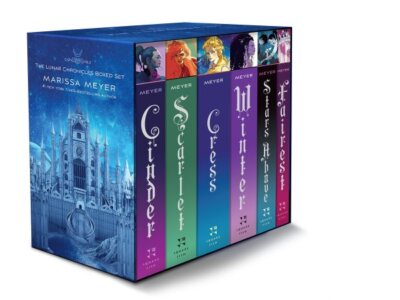 Lunar Chronicles : Cinder / Scarlet / Cress / Fairest / Stars Above / Winter,...