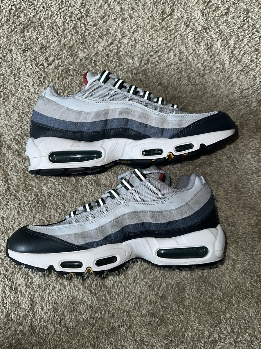 Nike men's Airmax 95 /pure platinum /University gold /Cinnabar