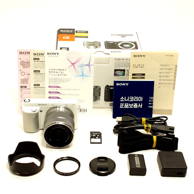 EXTRA MINT!!]Sony NEX-F3 16.1MP Camera w/18-55mm F/3.5-5.6 Lens