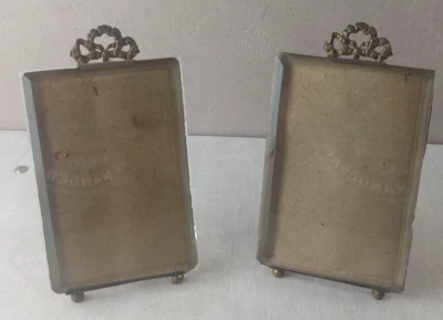 Anciens cadres portes photos, en laiton doré, verres biseauté, décor Louis XVI - Photo 1/4