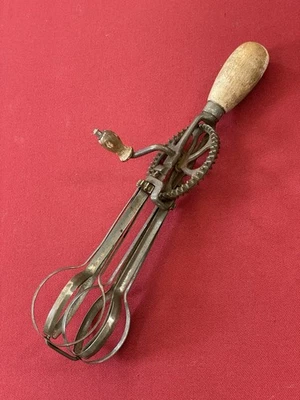 Fouet Batteur Manuel Ustensile De Cuisine Ancien - Photo 1/4