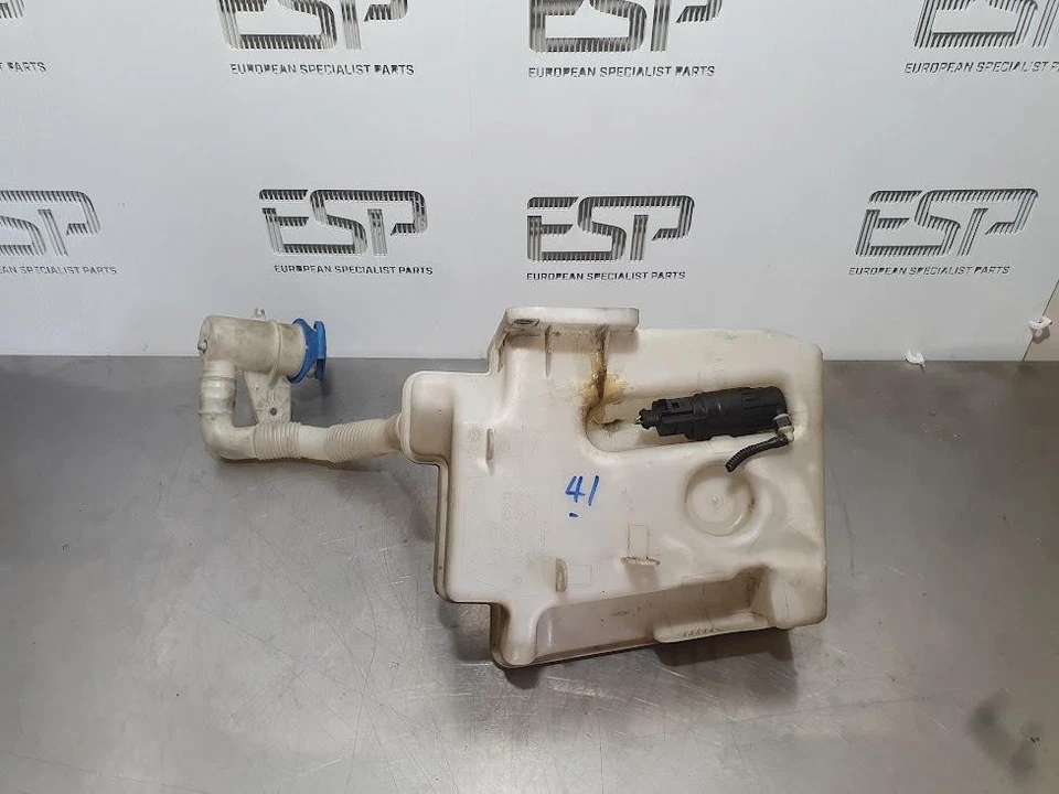 BOTELLA LAVADORA VOLKSWAGEN EOS 1F, TIPO LAVADORA NO H/LÁMPARA, BOMBA ÚNICA, 02/07-12/1 Foto 2 de 4