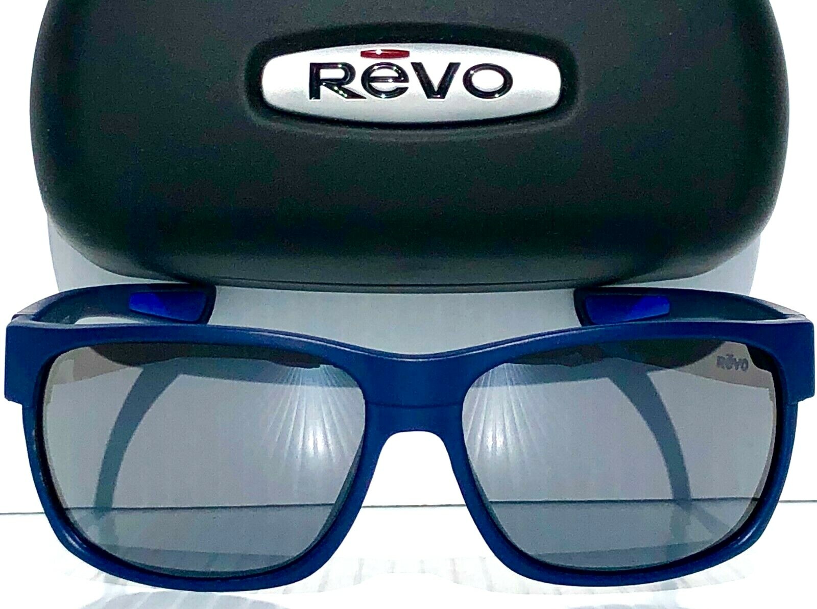NEW* REVO ESPEN Bear Grylls Matte Blue POLARIZED Grey Sunglass 1097 05