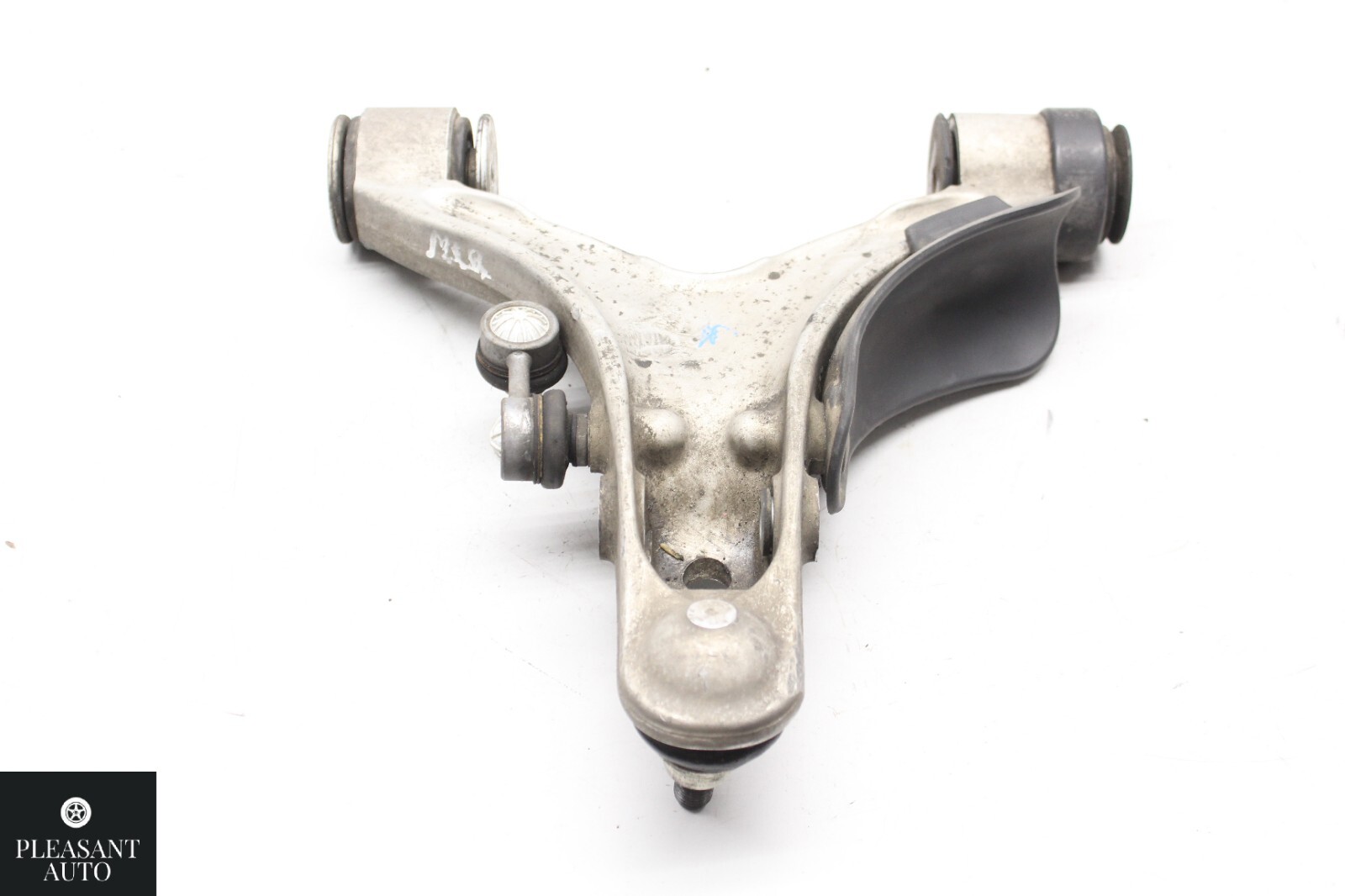 03-10 Maserati Quattroporte M139 Front Right Lower Control Arm 3206581 OEM