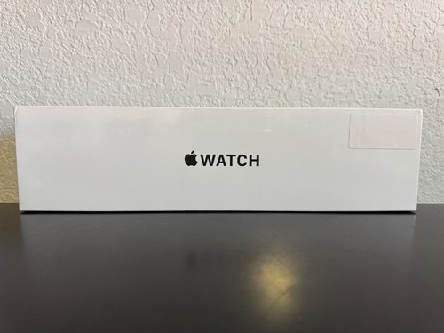 Apple Watch SE (GPS 44mm) Silver Aluminum Case with Abyss Blue Sport Band Watch