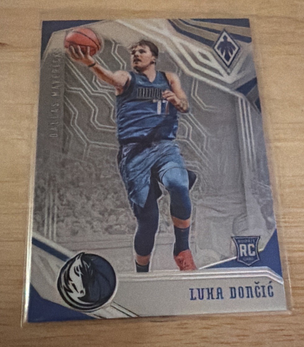 2018 Luka Doncic Chronicles Phoenix #596 RC Rookie Card
