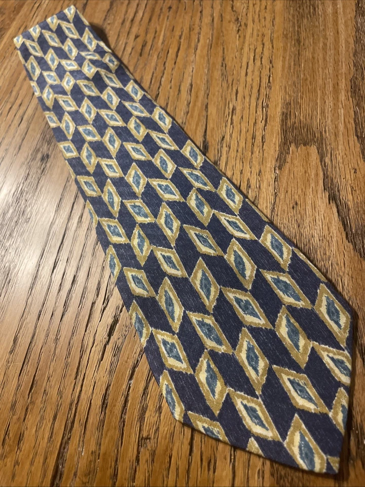 Corbata geométrica de seda Krizia Uomo usada en excelente estado de colección hecha en Italia Foto 2 de 4