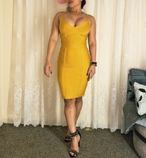 Woman Boohoo Mustard Strech Party Dress Size 10 UK (NWT)