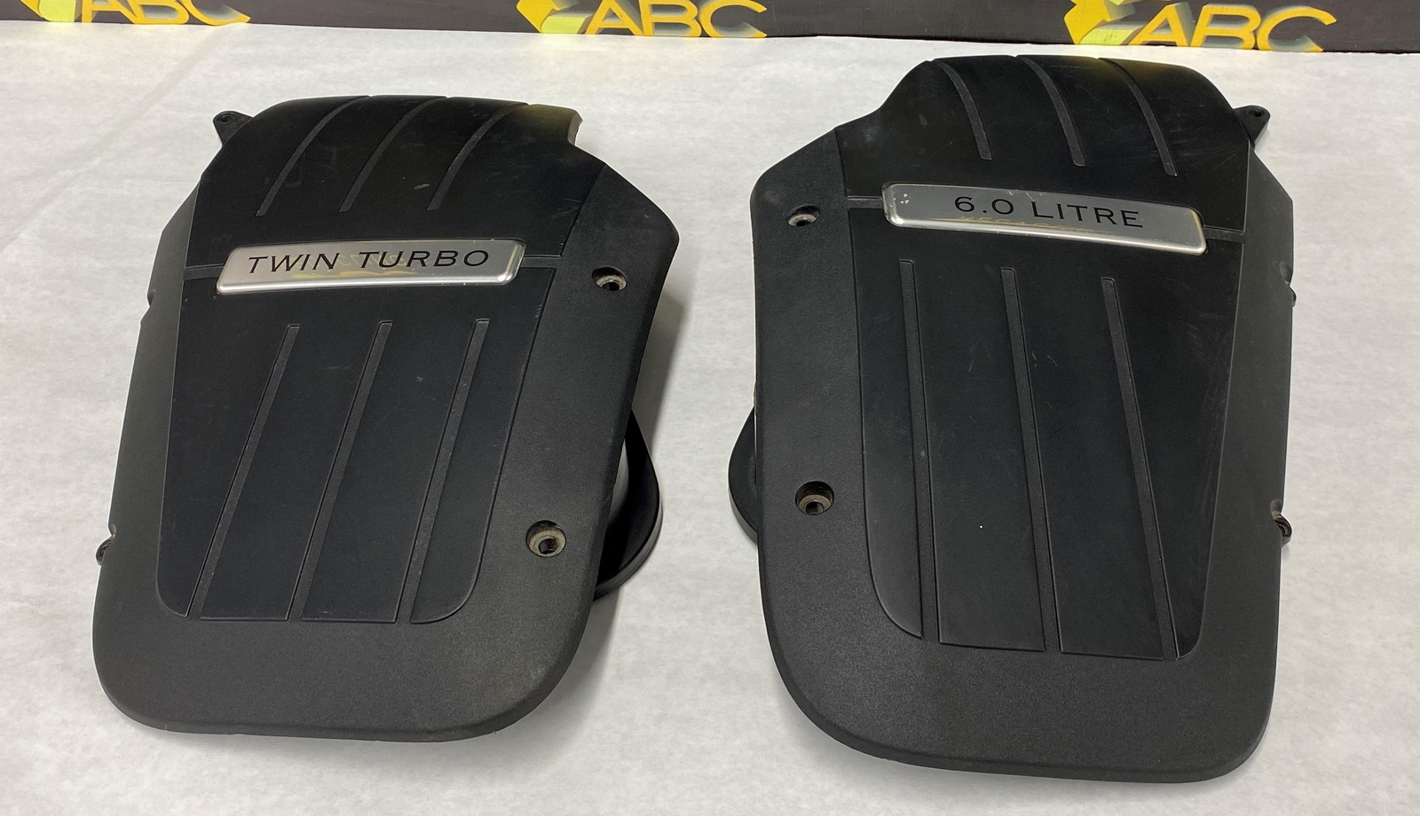 2007 Bentley Flying Spur Air Intake Upper Filter Housing Set (2) OEM
