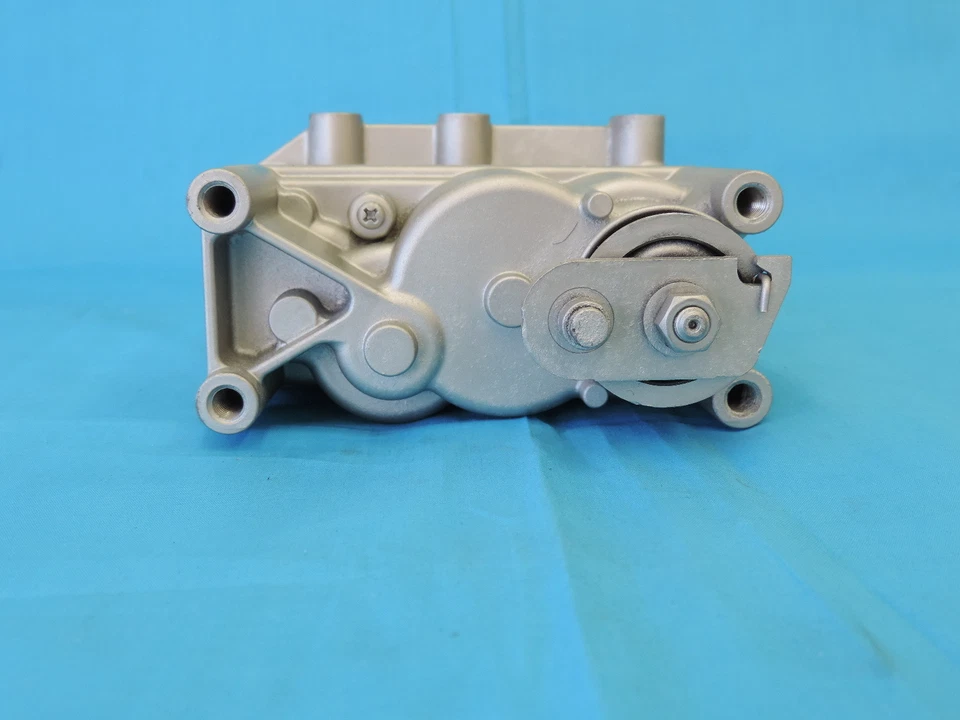 Hino 268 Nissan UD 2000 Camión Genuino Garrett GTA4082V Turbo Actuador Electrónico Foto 3 de 4