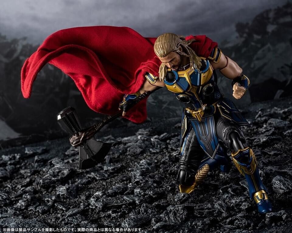 Thor: Love & Thunder S.H. Figuarts Thor Figure