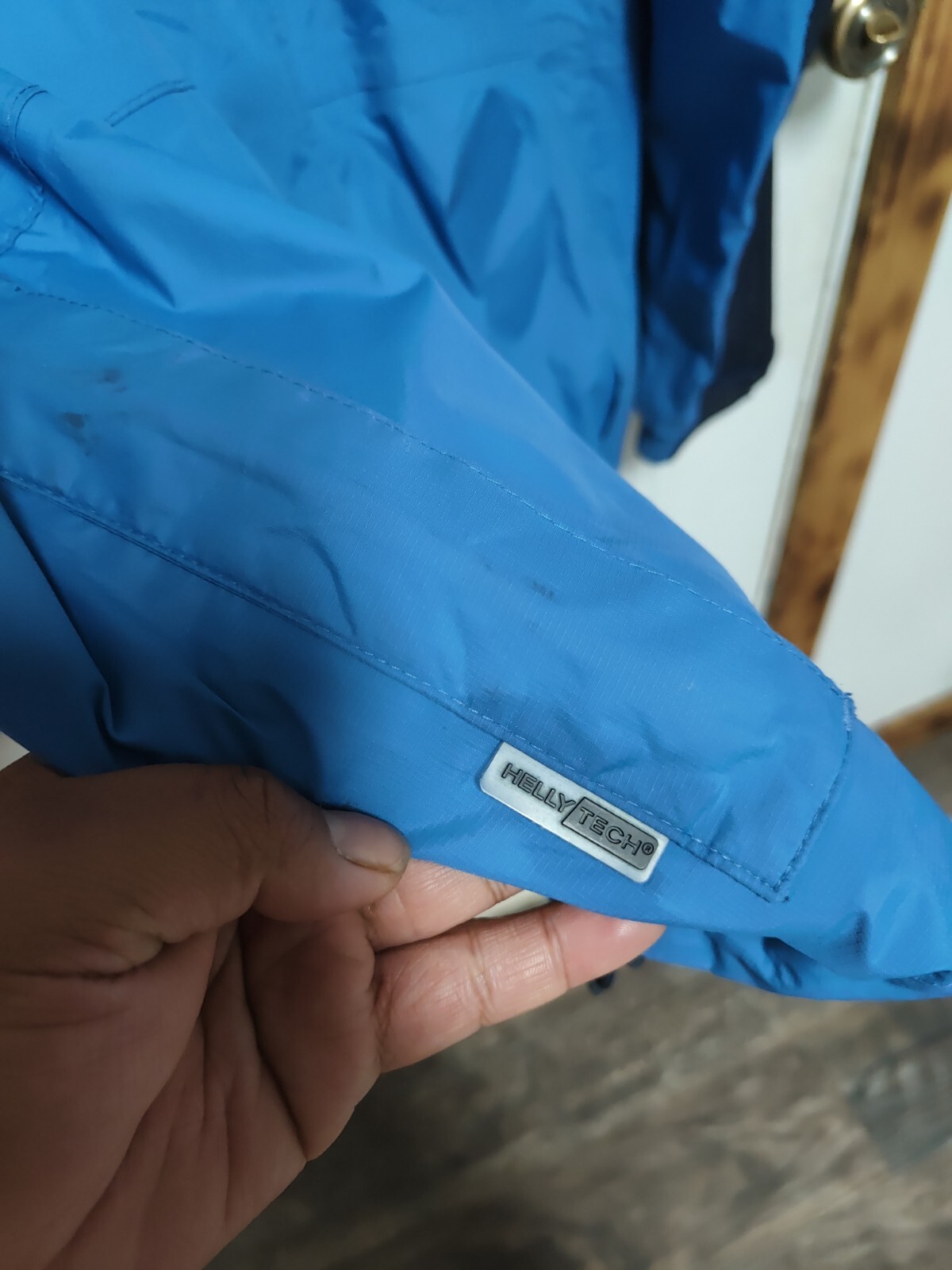 HELLY HANSEN Jacket Mens Medium Helly Tech Waterp… - image 4