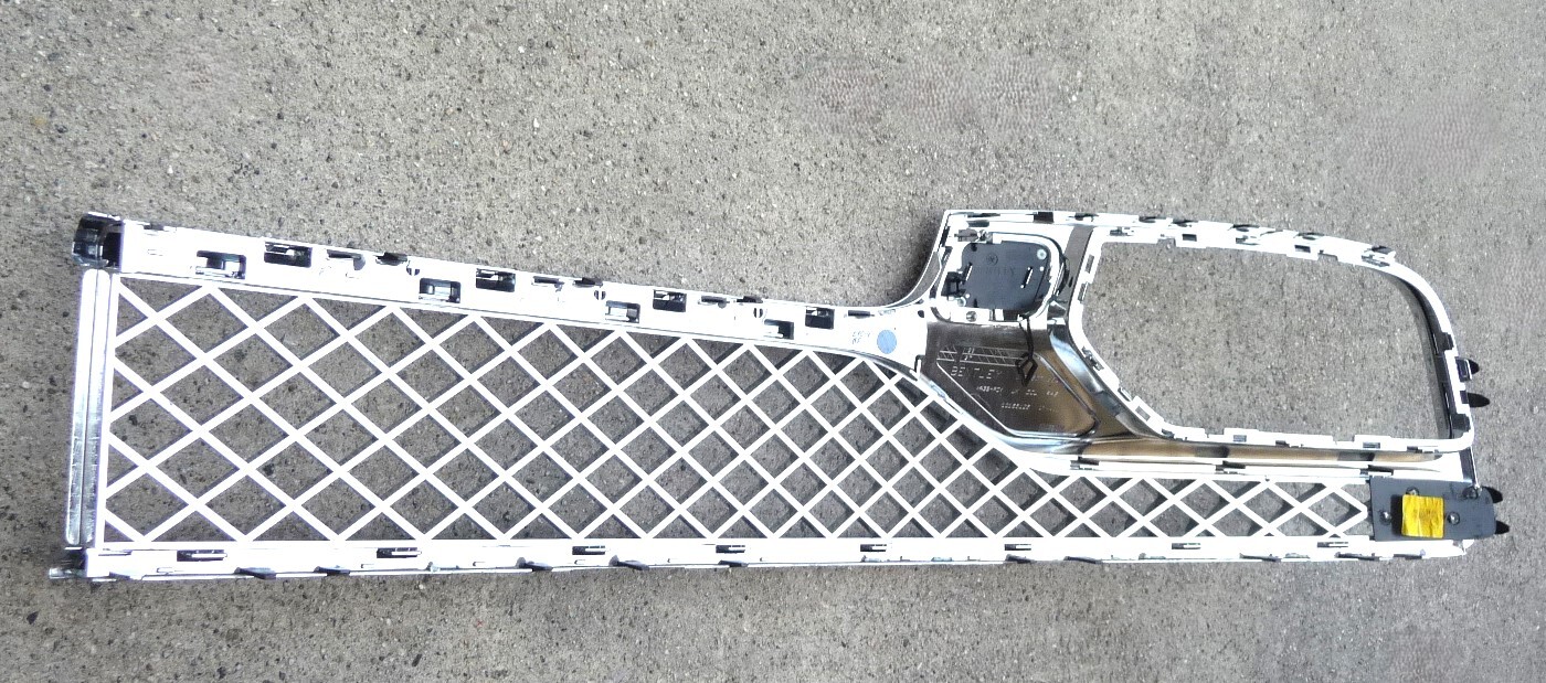 21-22 Bentley Flying Spur Right Front Bumper Lower Chrome Grille 3SE807684B OEM