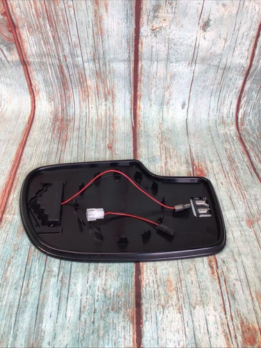 Left Heated Mirror Glass Turn Signal Fit For 03-07 Chevy Silverado GMC 88944391