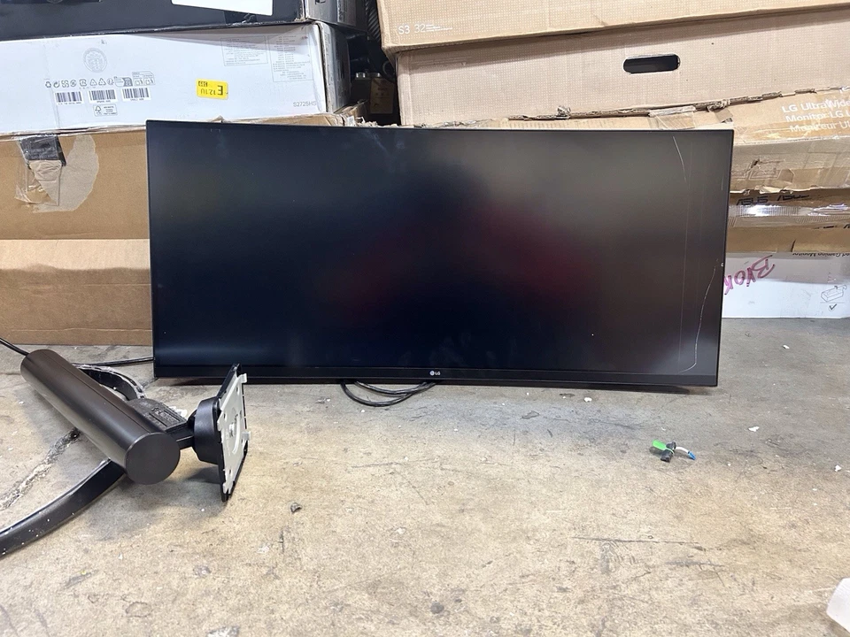 LG UltraWide QHD 34-Inch Curved Computer Monitor 34WQ73A-B IPS |#D159 - Image 2 of 4