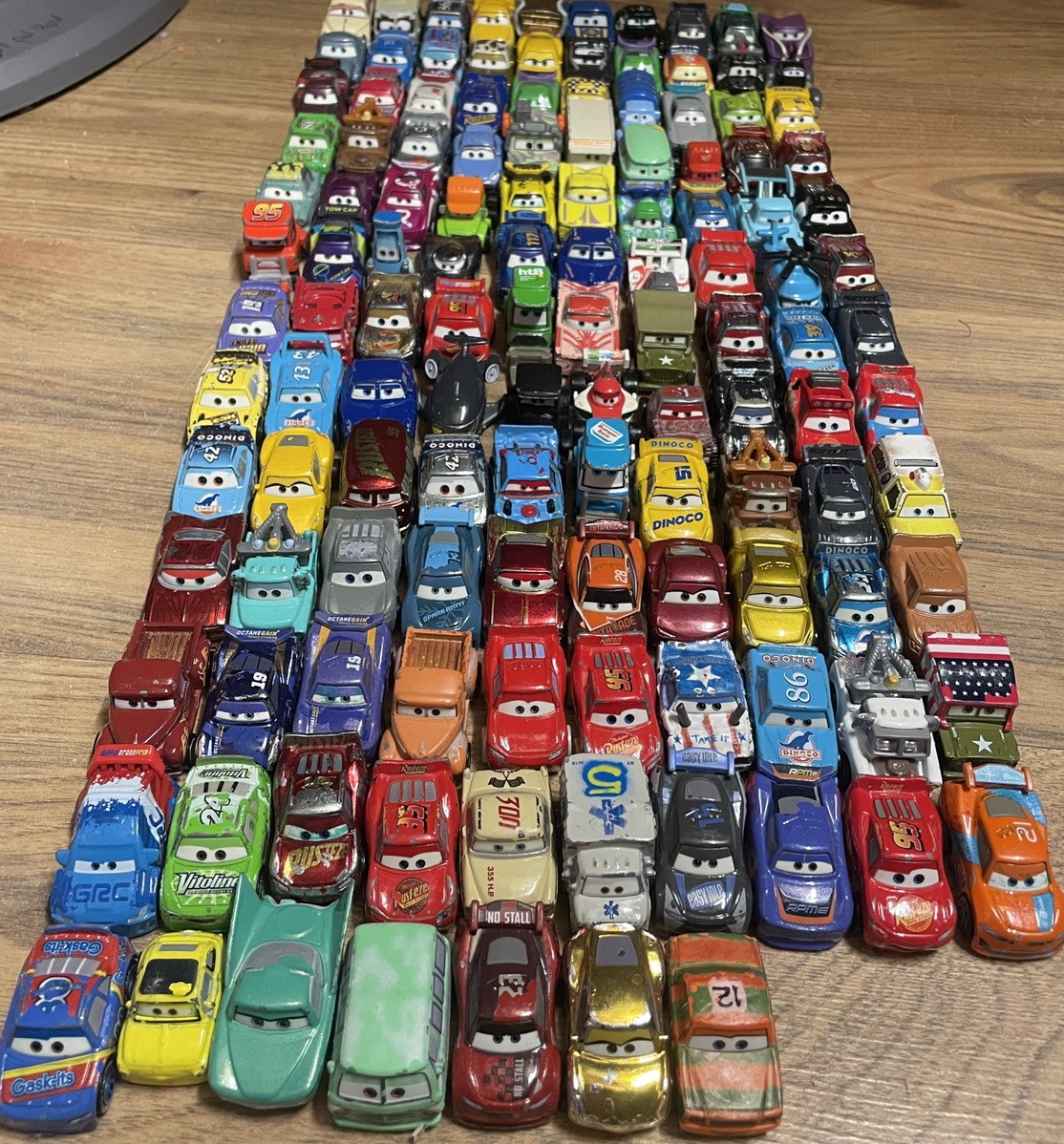 ミニカー Disney Pixar Cars Mini Racers Pixar Disney Cars Mini Racers Multiple Rare - Over 120 Cars! No
