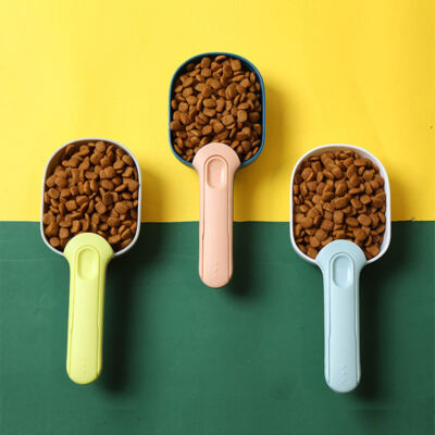 Multifunctional Dog Cat Feeders Food Shovel With Sealing Scoop