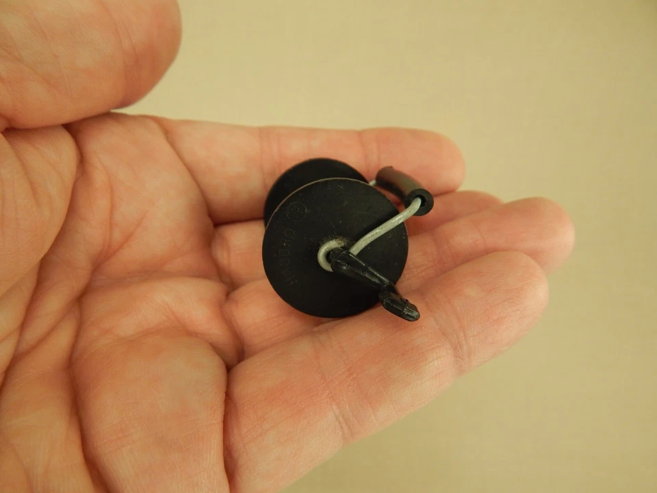 Hasbro GI Joe AT #7411 1970 Secret Mission Spy Island rollo de alambre negro C7 Foto 3 de 4