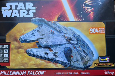 REVELL (FINE MOLDS): STAR WARS Millennium Falcon - 1:72 - wie neu!