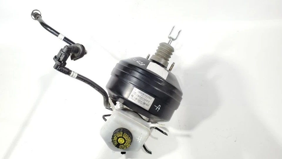 Potenciador de freno eléctrico con cilindro maestro OEM 2016 BMW 328i GT  Foto 3 de 4