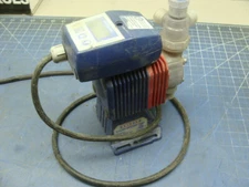 WALCHEM EZB21D1-VC, E-CLASS METERING PUMP 1.5 GPH 60 PSI STROKE RATE 1-360