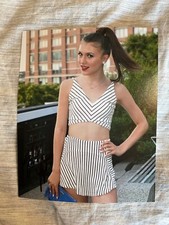 Elle Winter Young Music Star Signed Autographed  8x10 Photo Proof