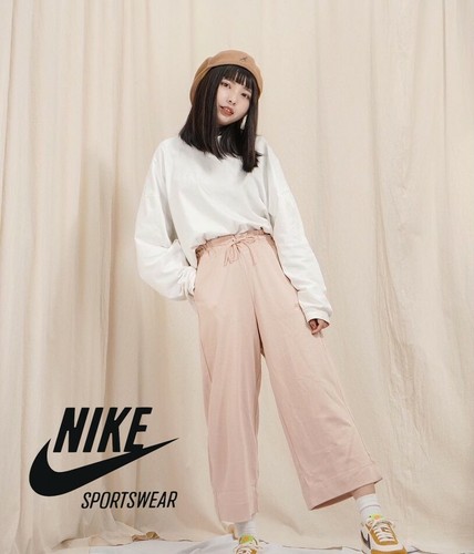 Nike Sportswear Women's Jersey Capris 