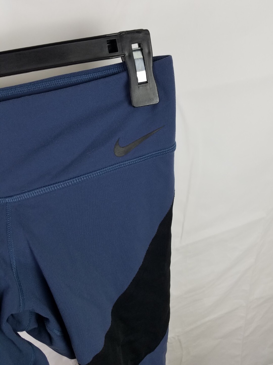 nike power legendary capri