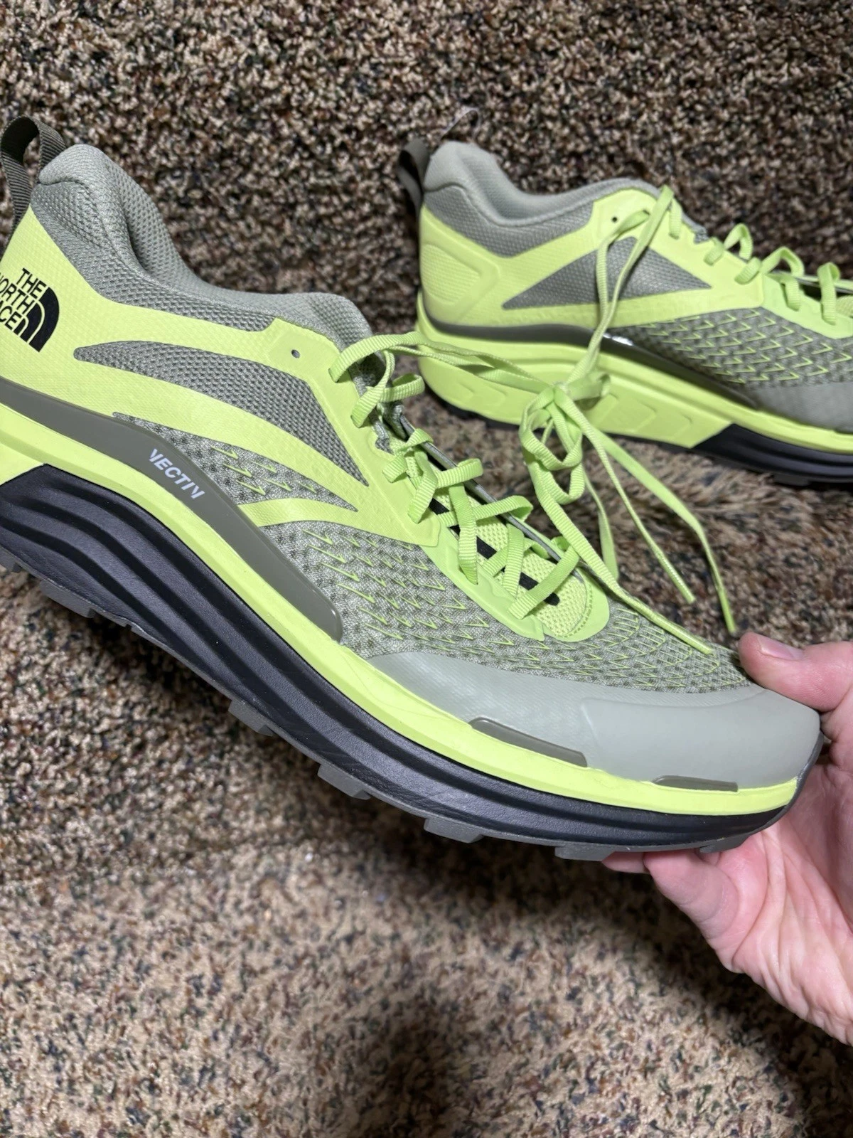 The North Face Mens Vectiv Escape Zinc Grey Trail Running Shoes Size 12.5